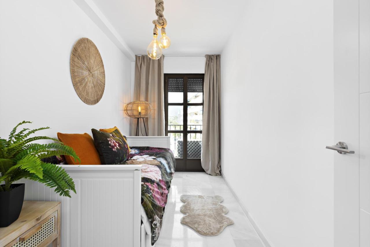 Two Bedroom Apartment In Puerto Banus With Terrace Marbella Kültér fotó